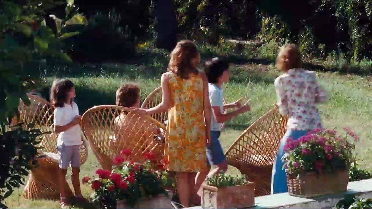 Anni Felici - Barfuß durchs Leben Trailer DF