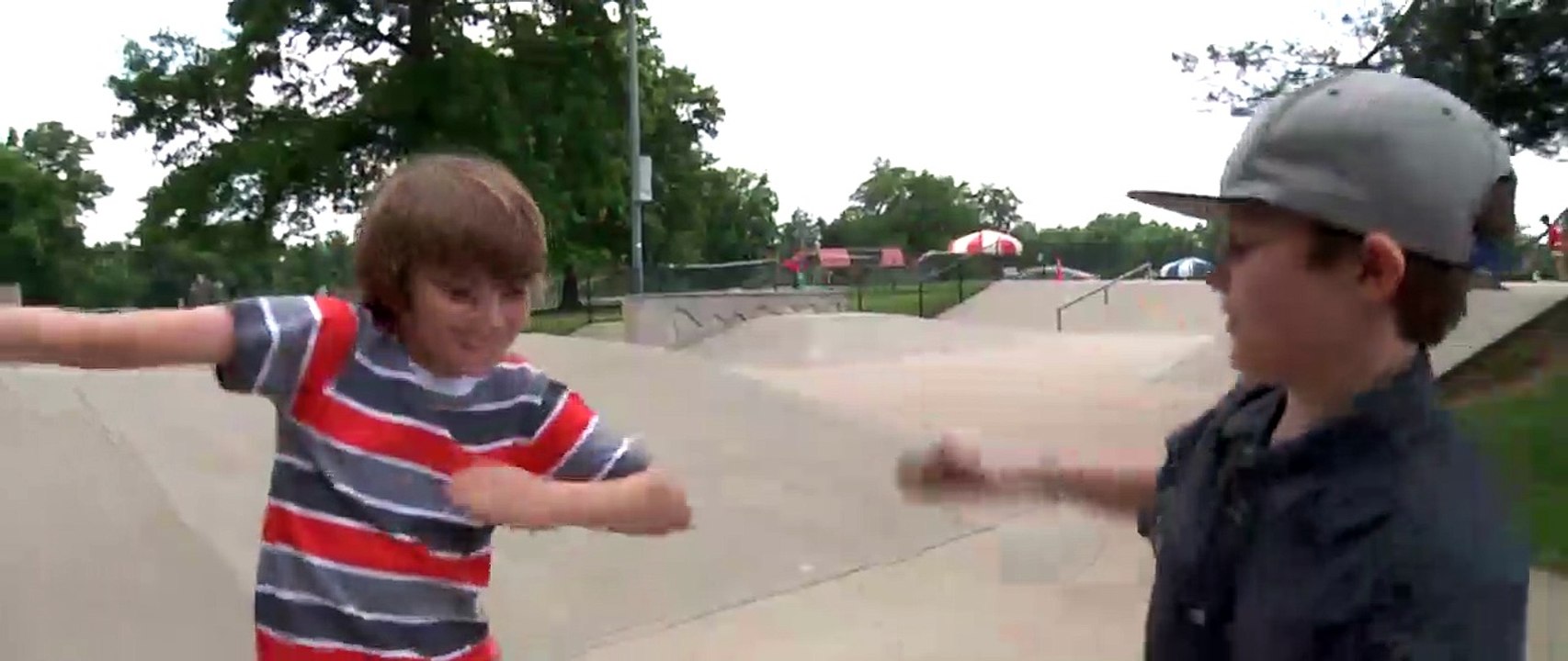 Chasing Ghosts Trailer OV