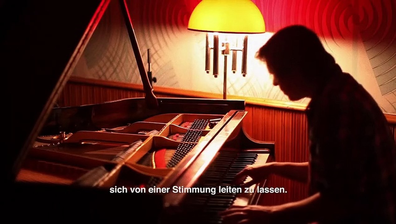 The Reflektor Tapes Trailer OmU