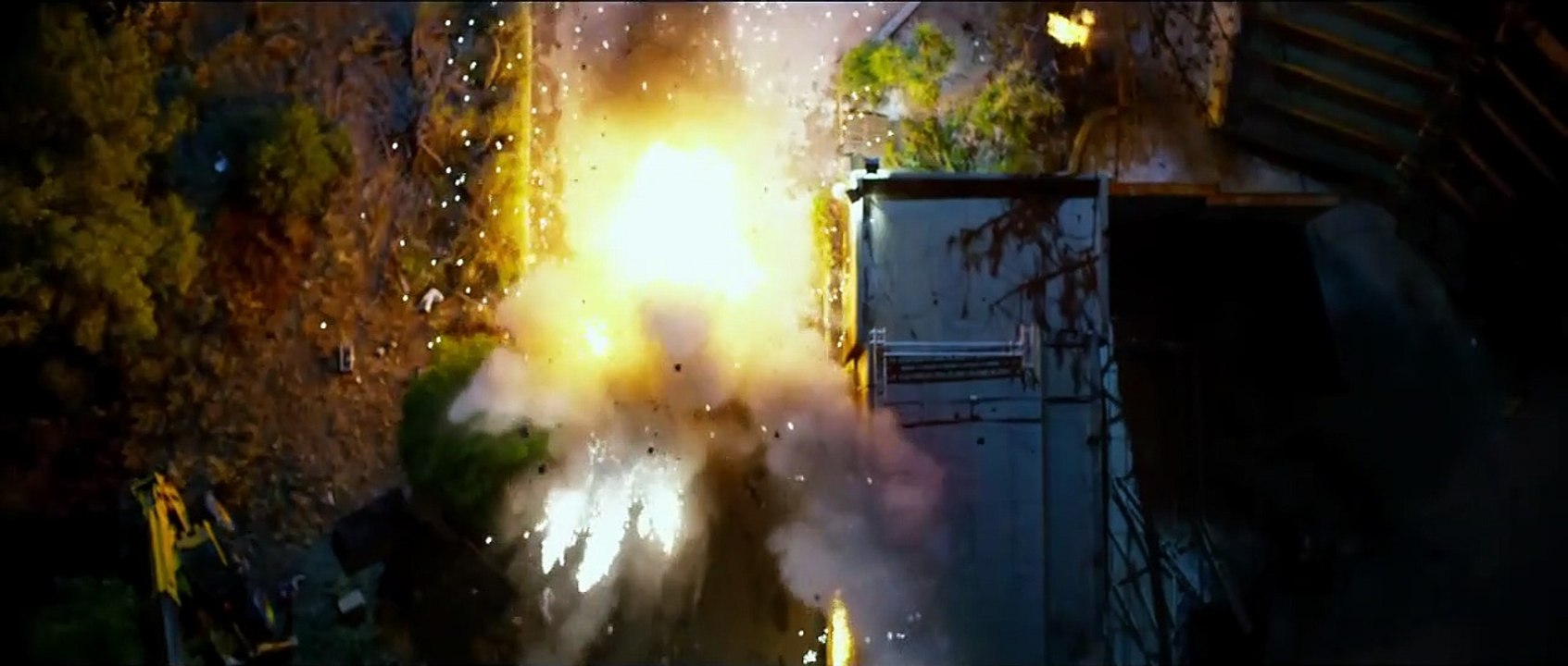 13 Hours: The Secret Soldiers Of Benghazi Trailer (2) DF