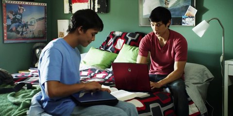 White Frog ... Kraft unserer Liebe Trailer OV