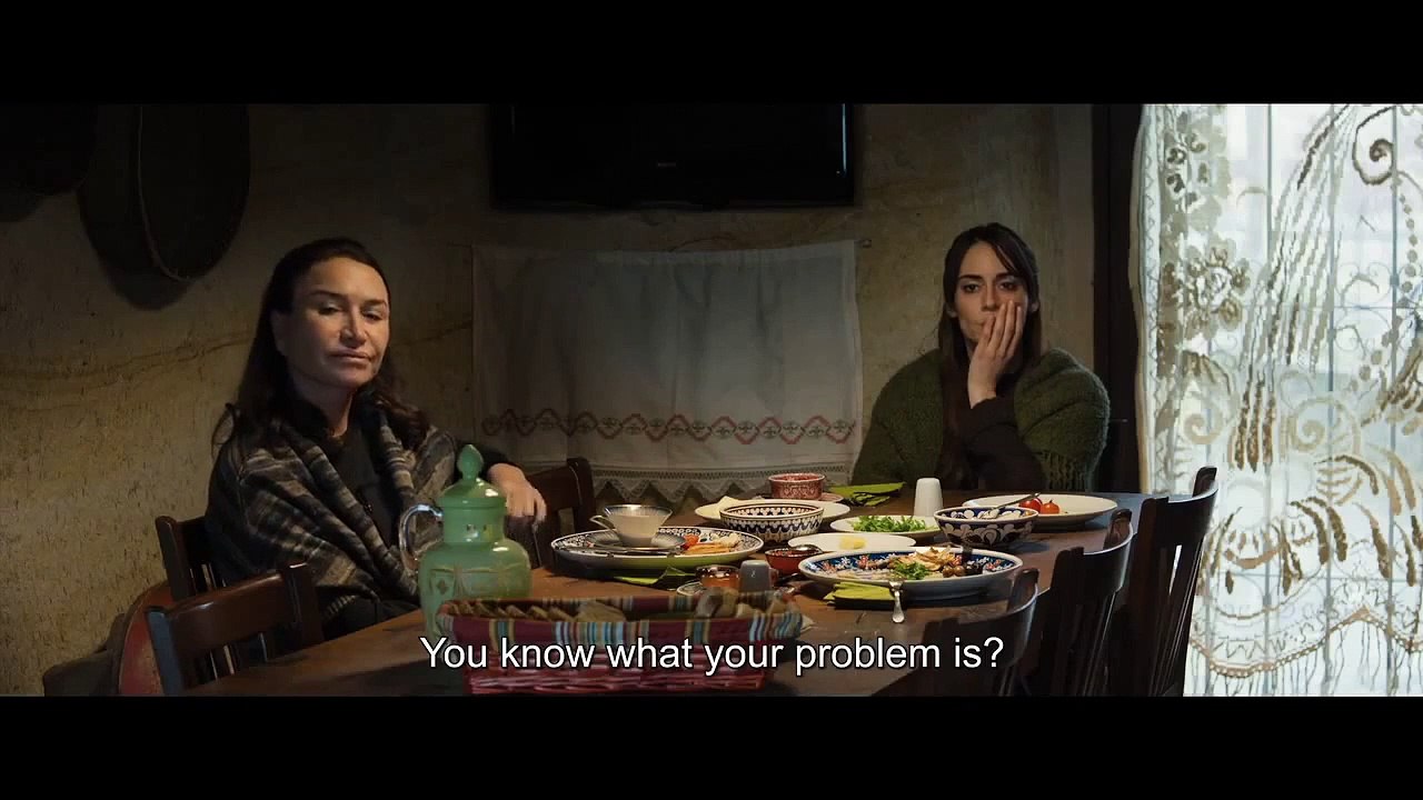 Winterschlaf Trailer OmeU