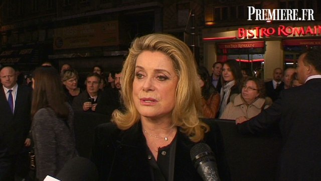 Les yeux de sa mère : Tapis Rouge avec Catherine Deneuve et Nicolas Duvauchelle