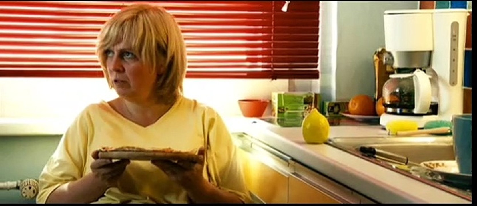 Die Friseuse Trailer DF