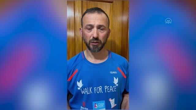 Son dakika haber! MELBOURNE - Yeni Zelanda'da terör gazisi Türk, barış yürüyüşü başlattı