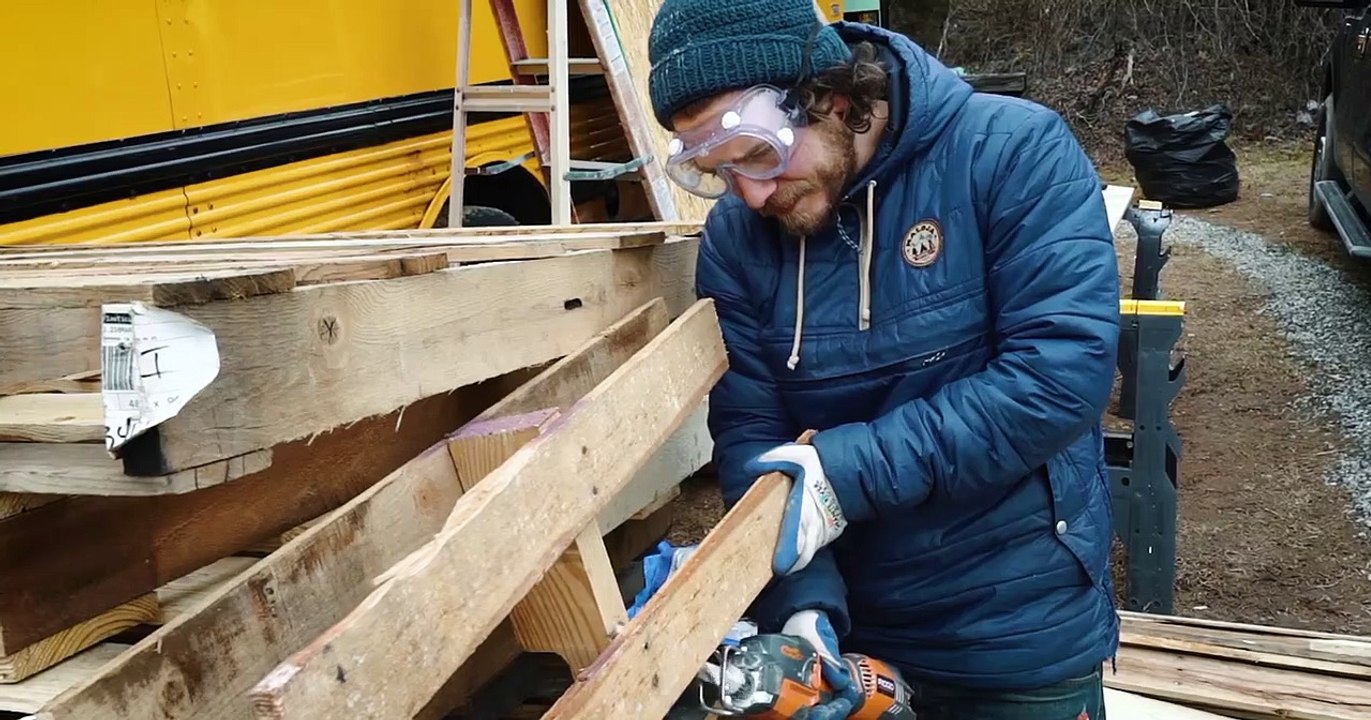 Expedition Happiness Trailer DF