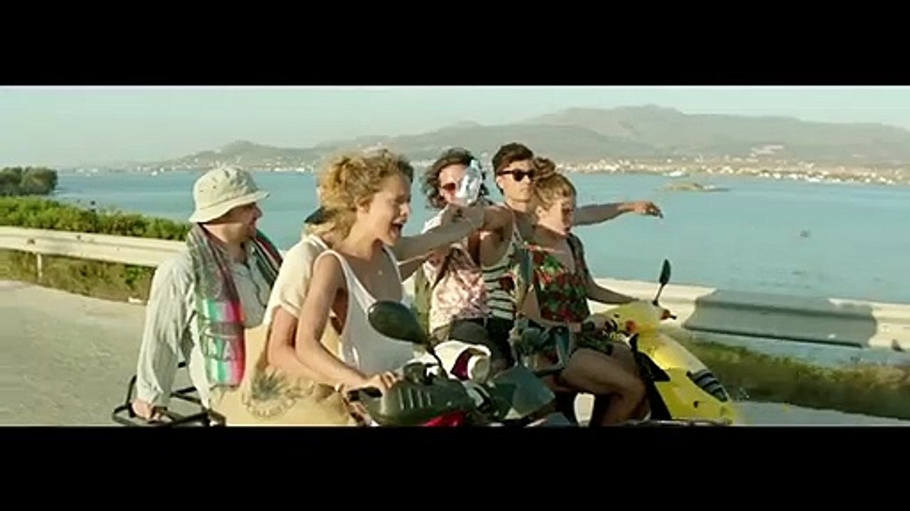 Nacktbaden - Manche bräunen, andere brennen Trailer DF