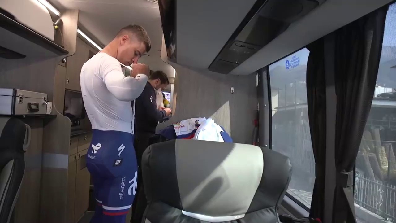 Tirreno-Adriatico 2022 - En immersion avec le Team TotalEnergies, Peter Sagan 4e de la 2 étape !