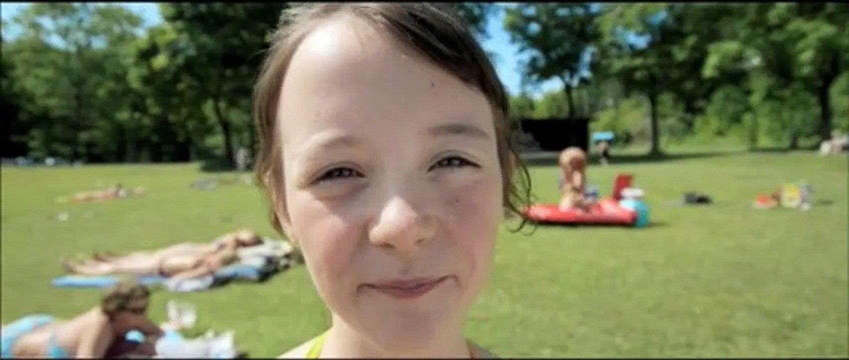 Anne liebt Philipp Trailer DF