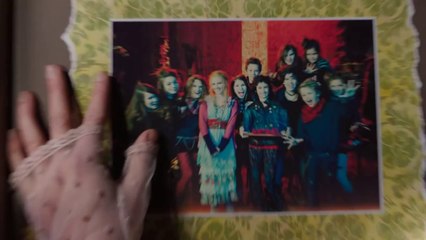 The Vampire Sisters - VOSTA