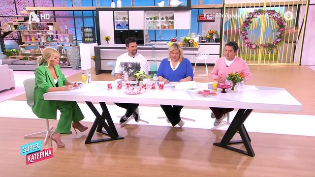 Έξαλλη η Καινούργιου με τον Λιάγκα:«Ντροπή τους! Οι ίδιοι πριν κάποια χρόνια γελούσαν με φοιτήτριες»