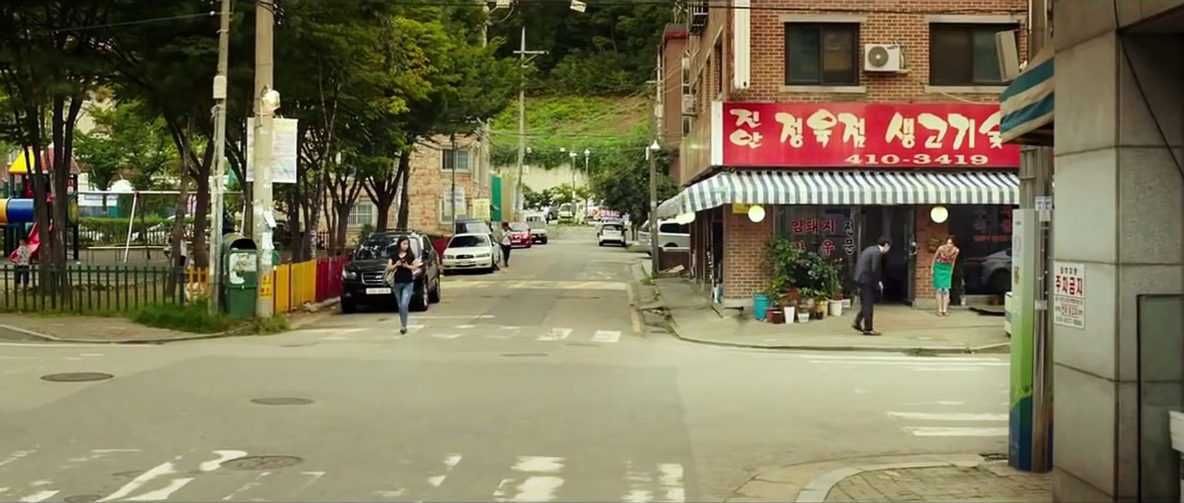 Bluebeard Trailer OmU