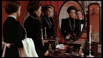 Schreie und Flüstern Trailer OV