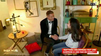 Baba Noël : Matthieu Delormeau se fait piéger par une fausse fan (VIDEO)