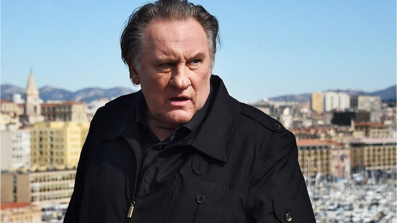 VOICI : Gérard Depardieu : qui est Charlotte Arnould, la comédienne qui l’accuse de viol ?