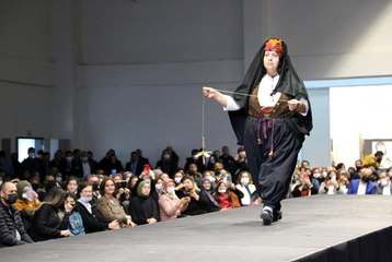 Karaman'da "Geçmişten Günümüze" defilesi