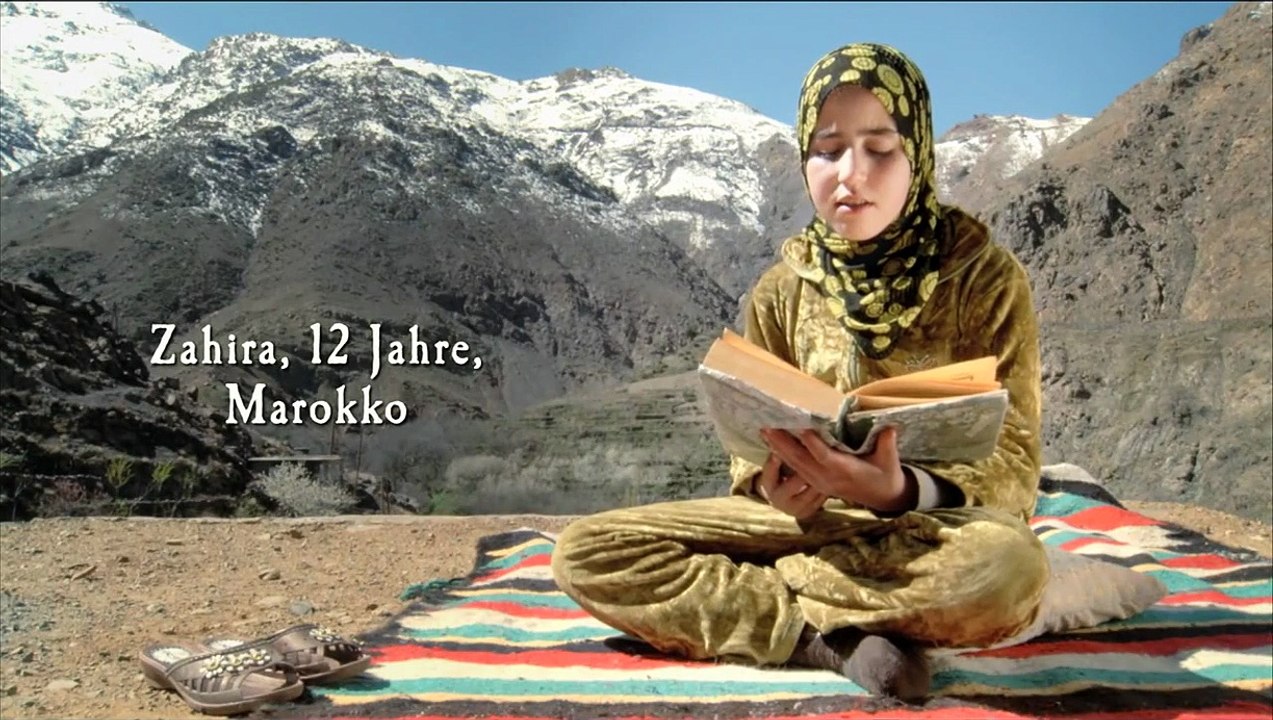 Auf dem Weg zur Schule Trailer DF