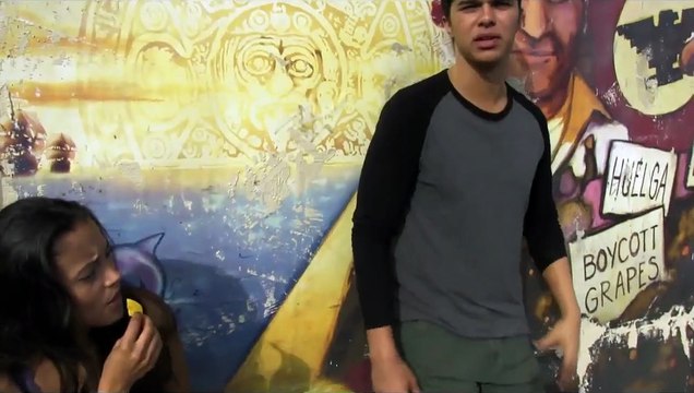 Paranormal Activity: Die Gezeichneten Trailer DF