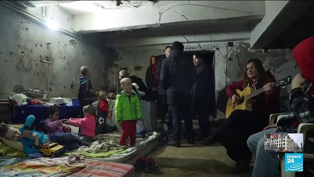 War in Ukraine: Residents suffer in besieged city of Mariupol
