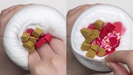 'This footage of a 'Fold Tart Berry' slime being stretched and pressed is straight-up TRANQUILIZING'