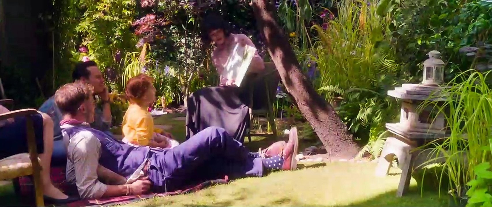 Der wunderbare Garten der Bella Brown Trailer (2) DF