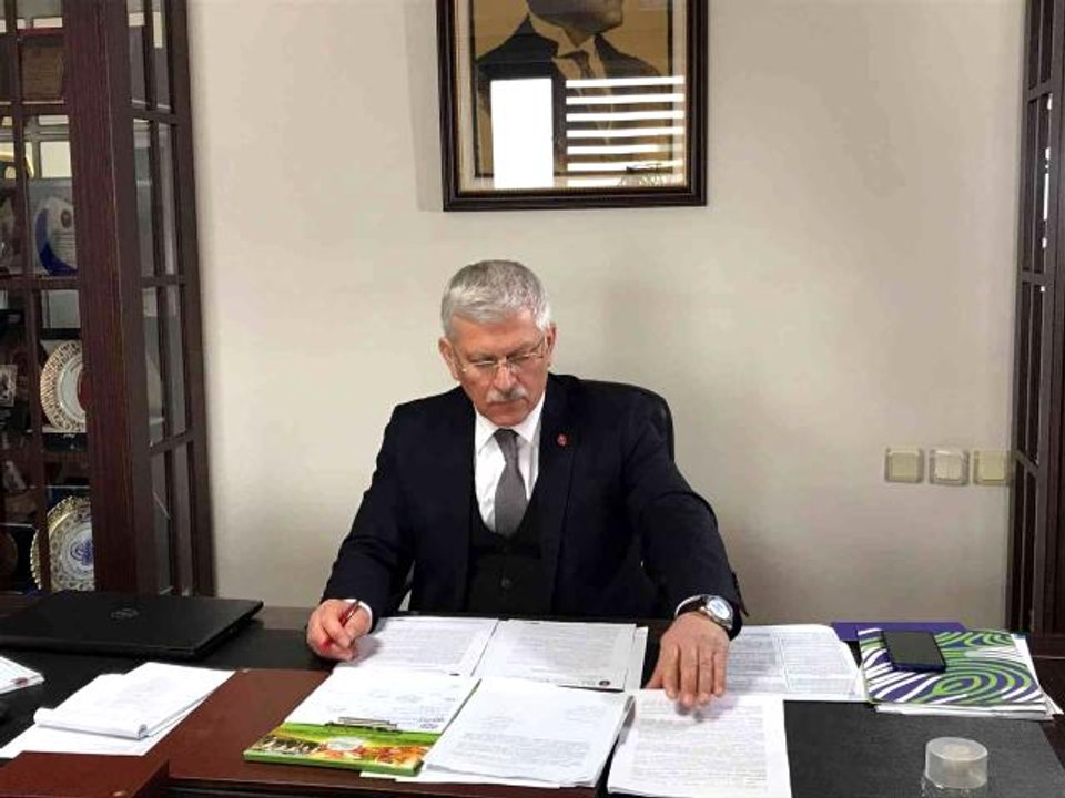 TVHB Başkanı Eroğlu: "Hayvanlardan insanlara ge...
