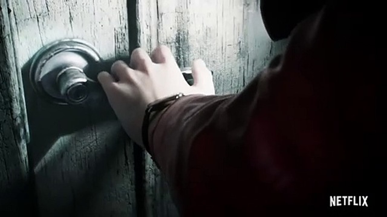 Resident Evil: Infinite Darkness Teaser DF