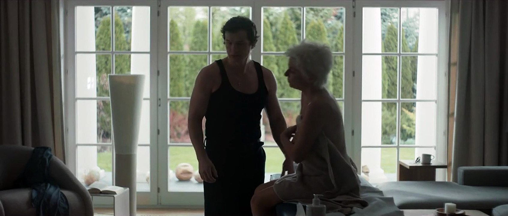 Der Masseur Trailer DF