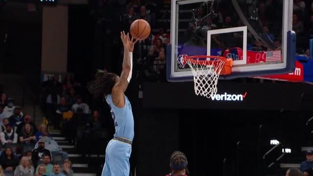 Morant dazzles as Grizzlies rout Pelicans