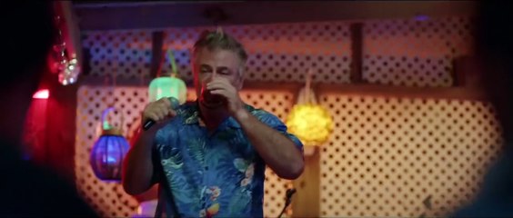 Chick Fight - Hit Like a Girl Trailer (2) OV