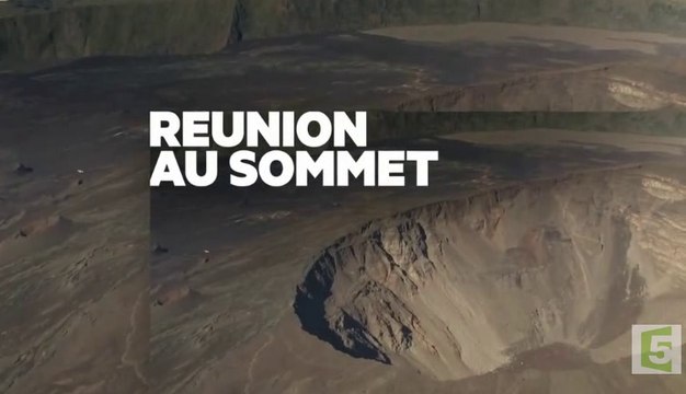 Echappées belles - La Réunion, terre d'aventure - france 5 - 11 11 17