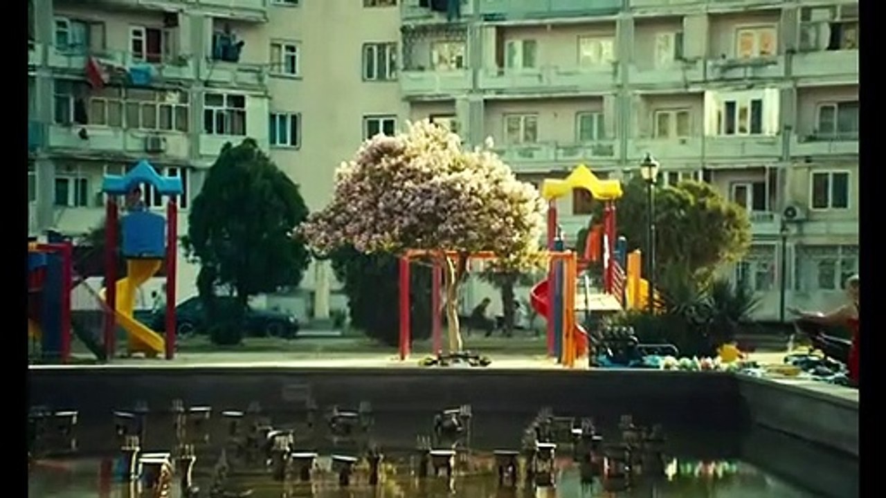 Was sehen wir, wenn wir zum Himmel schauen? Trailer (3) OV