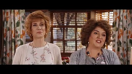 Barb And Star Go To Vista Del Mar Trailer OV