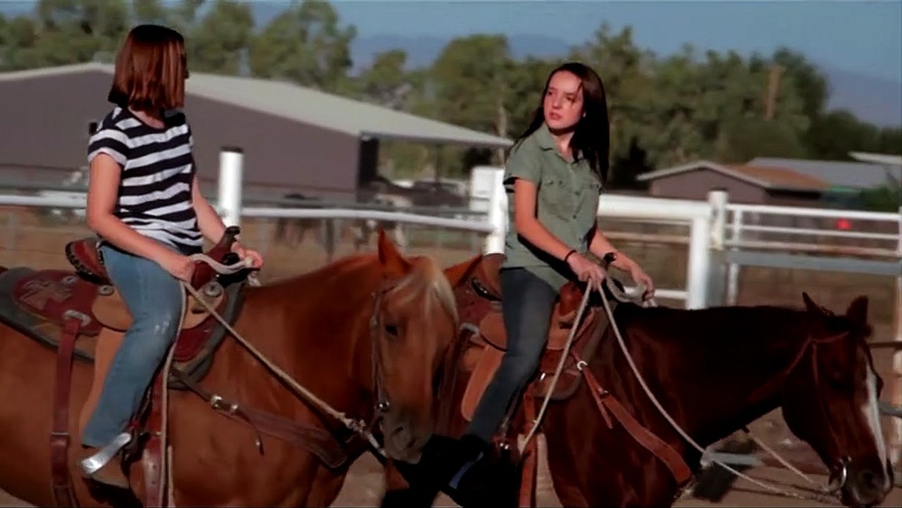 Sarah und Summer - Gemeinsam sind wir stark Trailer DF