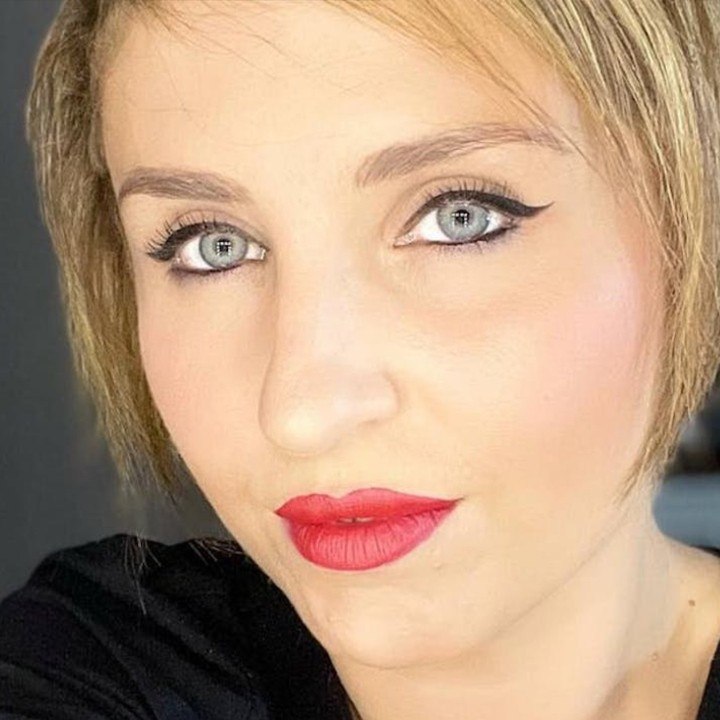 VOICI SOCIAL : Amandine Pellissard (Familles nombreuses) en guerre contre une autre candidate ? Elle balance (1)