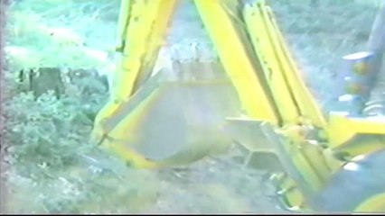 House On The Hill - Keiner kommt lebendig raus Trailer OV