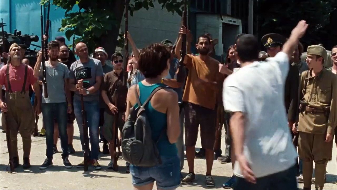 'Mir ist es egal, wenn wir als Barbaren in die Geschichte eingehen' Trailer DF