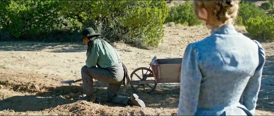 Die Frau, die vorausgeht Trailer (2) OV