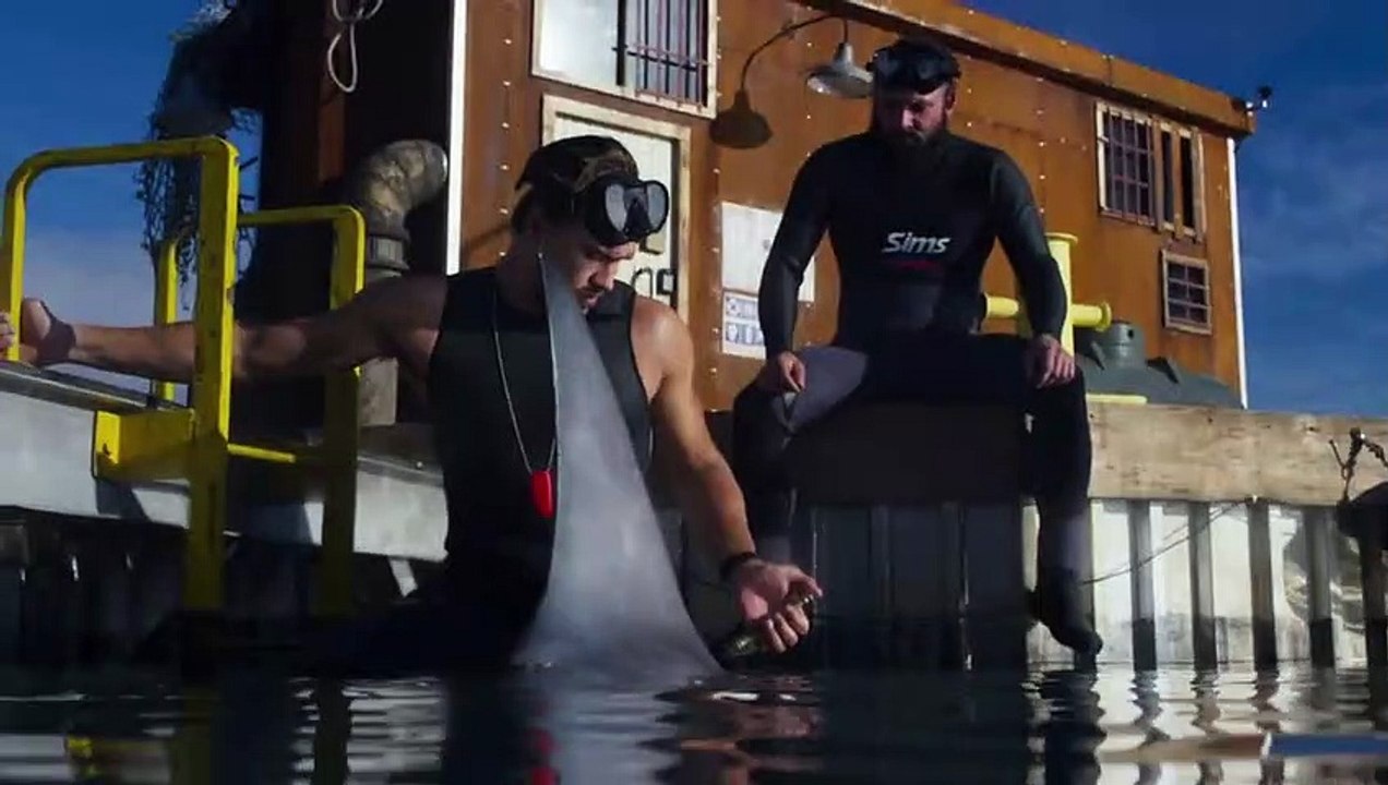 Deep Blue Sea 2 Trailer DF