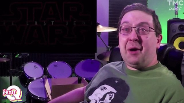 Le zapping du 17/10 : un fan en larmes devant la bande annonce de Star Wars 8
