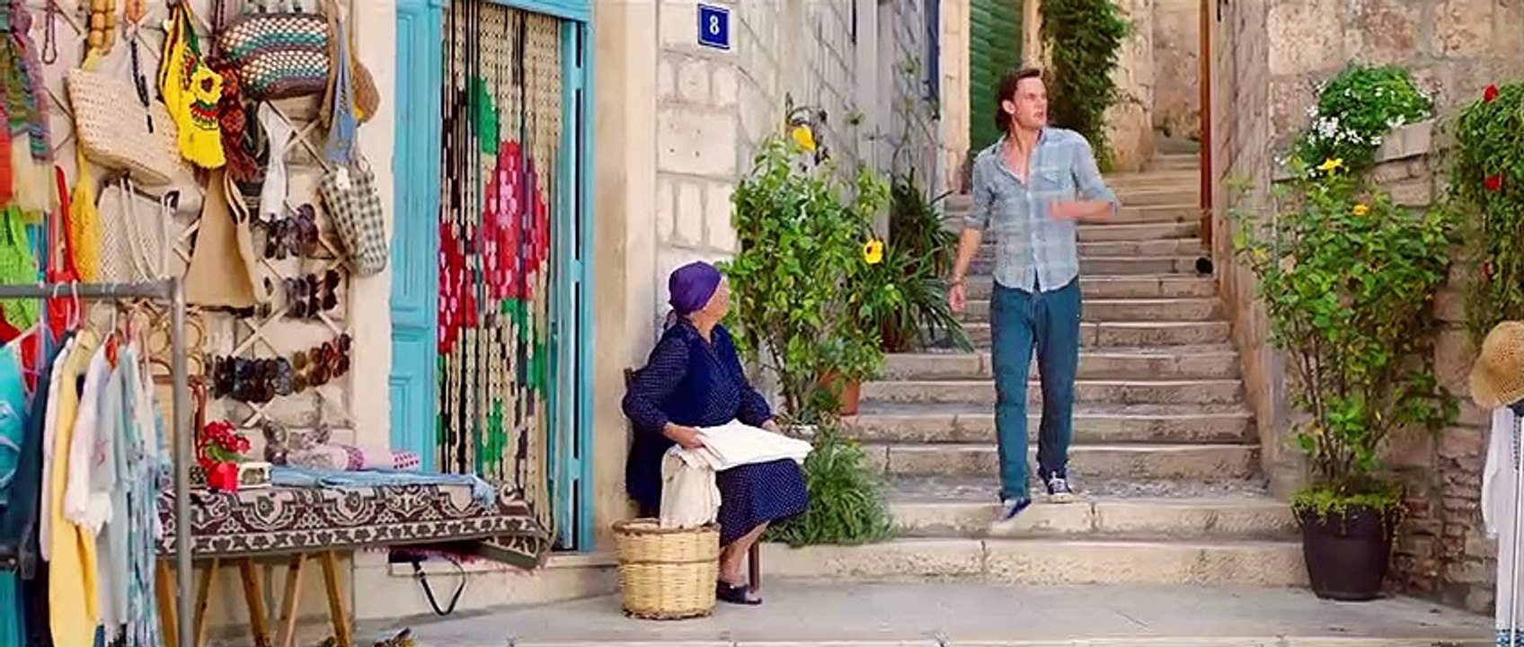 Mamma Mia 2: Here We Go Again Trailer DF