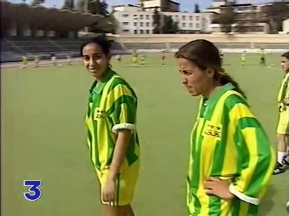 1998 - JSK féminine , 1ère équipe en Algérie