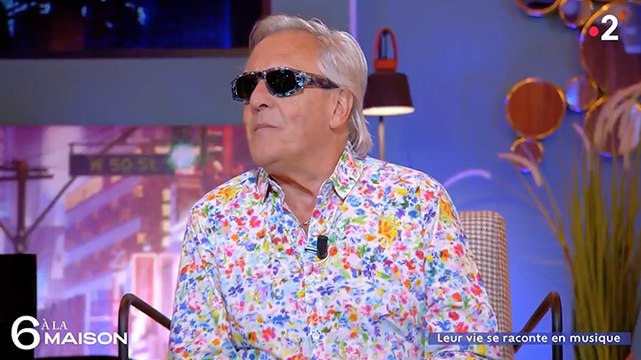 6 à la maison : Gilbert Montagné n'oubliera jamais ce geste de Johnny Hallyday