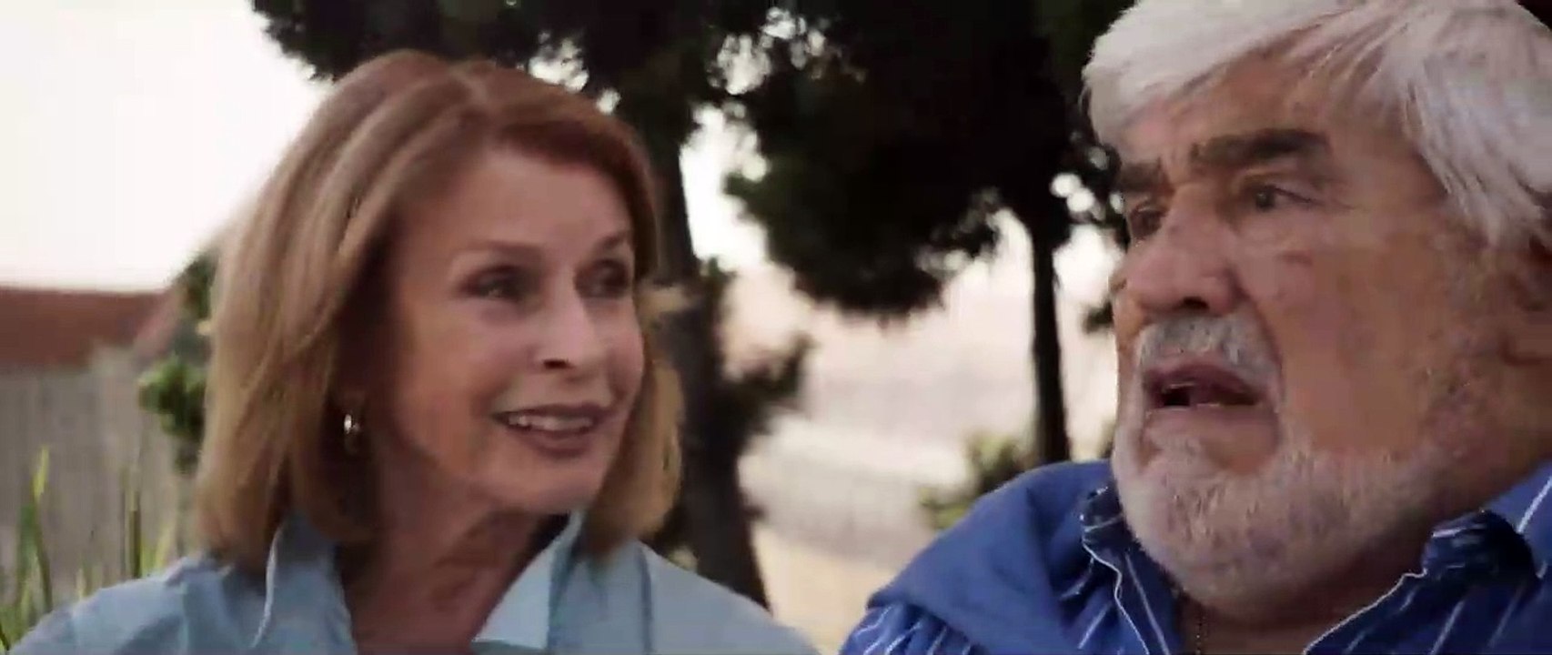 Es hätte schlimmer kommen können - Mario Adorf Trailer DF