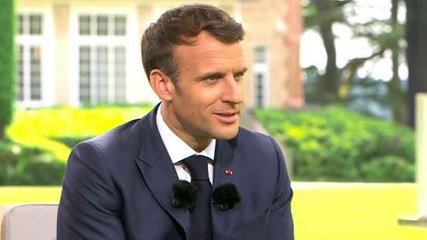 Emmanuel Macron complimente Kylian Mbappé à la veille de l'Euro 2020