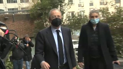 Florentino Pérez y Al Khelaifi se sientan a una mesa para cumplir con el protocolo de la UEFA