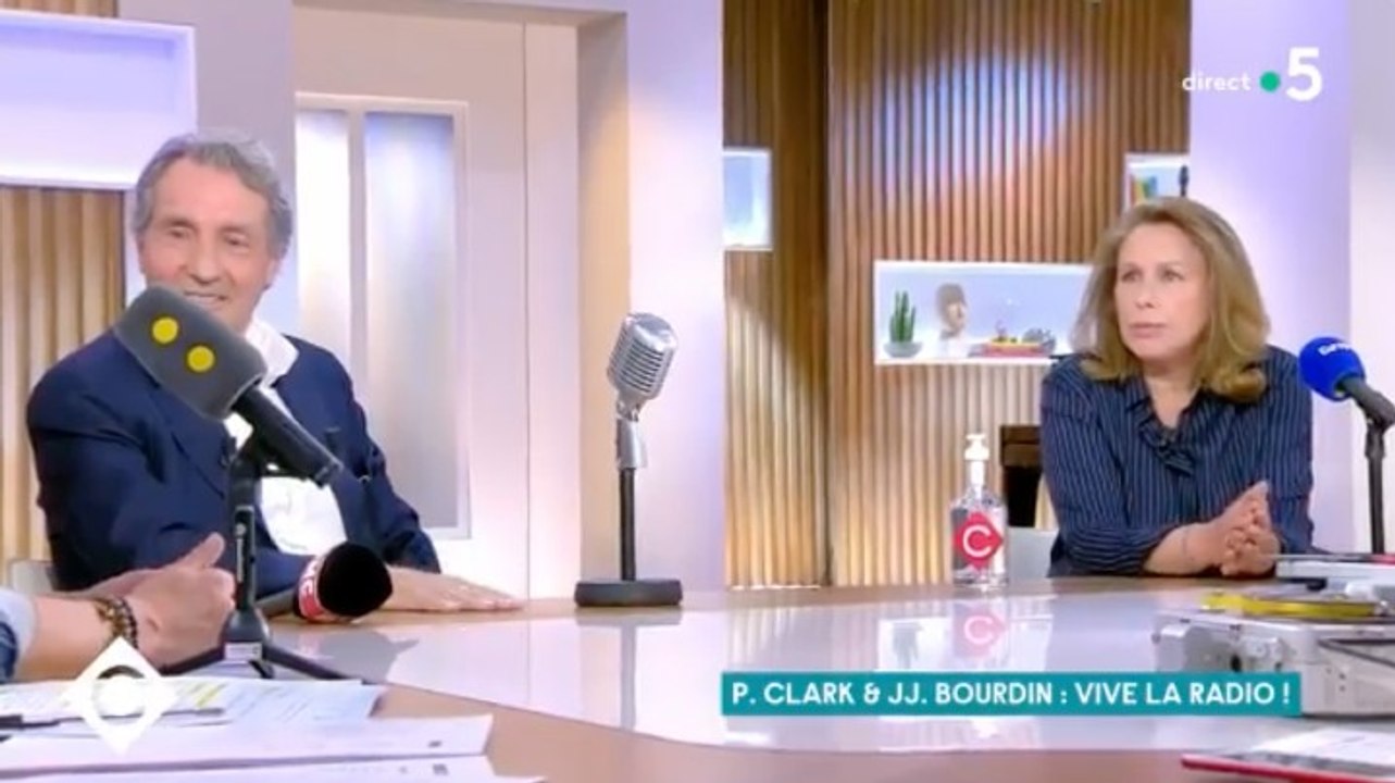 Pascale Clark dans C à vous
