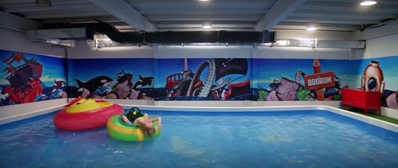 Holiday - Sonne, Schmerz und Sinnlichkeit Trailer DF