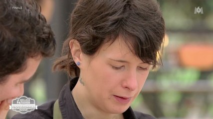 Le Meilleur patissier, les professionnels : elle pleure