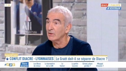 Raymond Domenech se lâche en direct : "les femmes peuvent être aussi connes que les hommes"